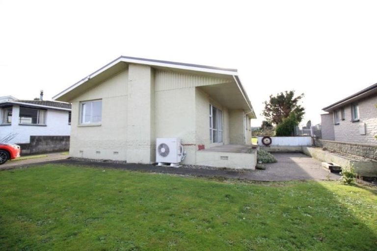 Photo of property in 10 Gimblett Street, Waikiwi, Invercargill, 9810