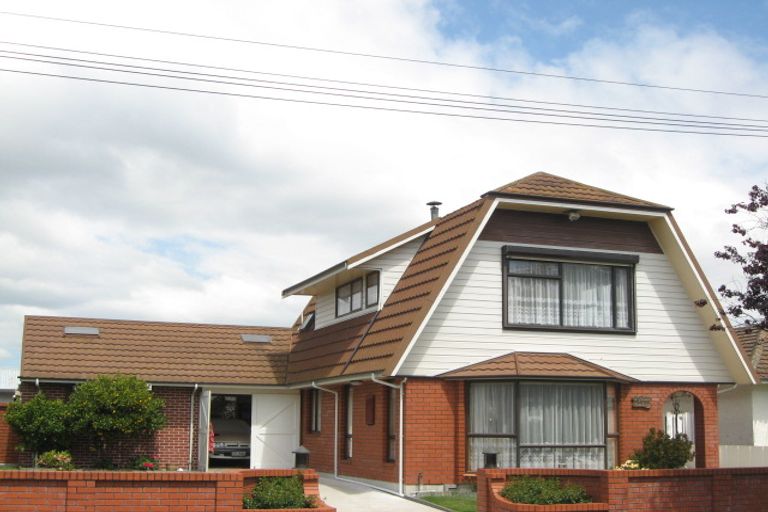 Photo of property in 80 Dunedin Street, Redwood, Christchurch, 8051