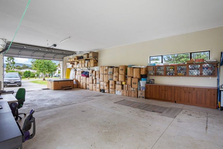 Photo of property in 126 Patiki Place, Whangamata, 3620