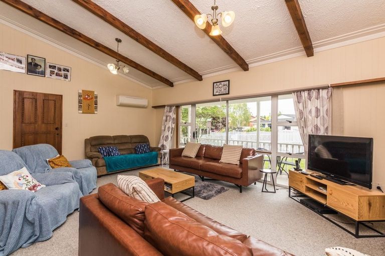 Photo of property in 36 Waterford Drive, Winton, 9720