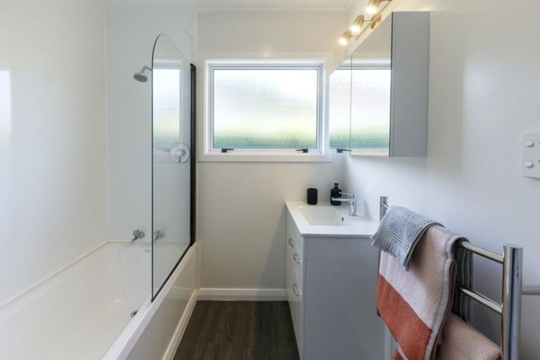 Photo of property in 2/227 Kawai Street South, Nelson South, Nelson, 7010