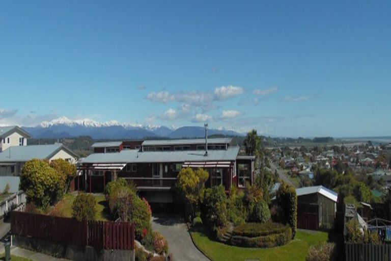 Photo of property in 37 Bonar Drive, Hokitika, 7810