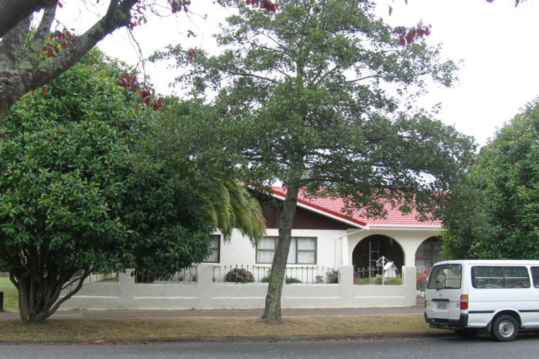 Photo of property in 140 California Drive, Totara Park, Upper Hutt, 5018