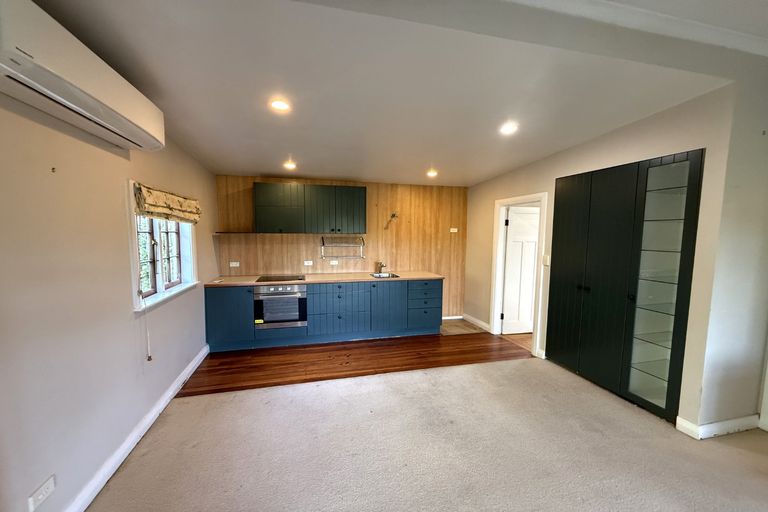 Photo of property in 159f Portsmouth Road, Bombay, 2675