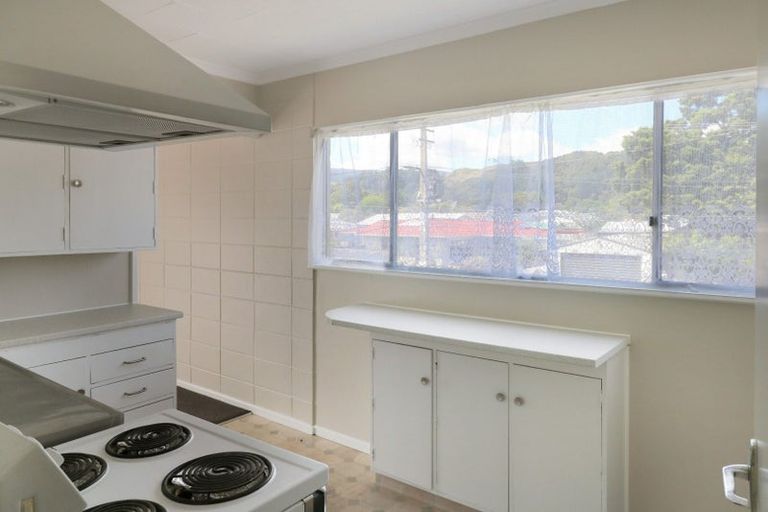Photo of property in 102 Martin Street, Wallaceville, Upper Hutt, 5018