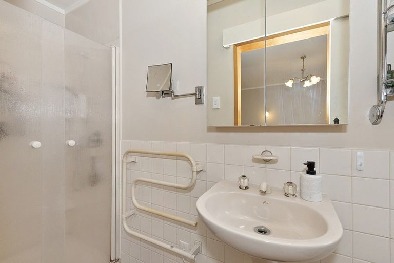 Photo of property in 13 Pelorus Street, Glenview, Hamilton, 3206