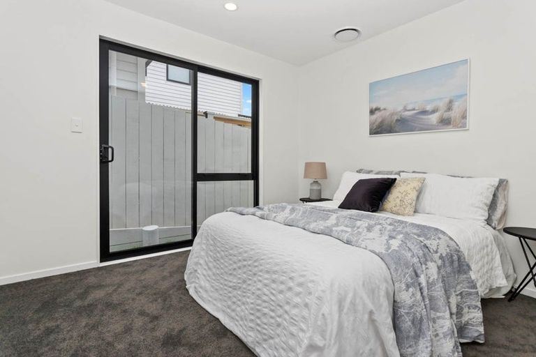 Photo of property in 6 Bela Vista Boulevard, Swanson, Auckland, 0614