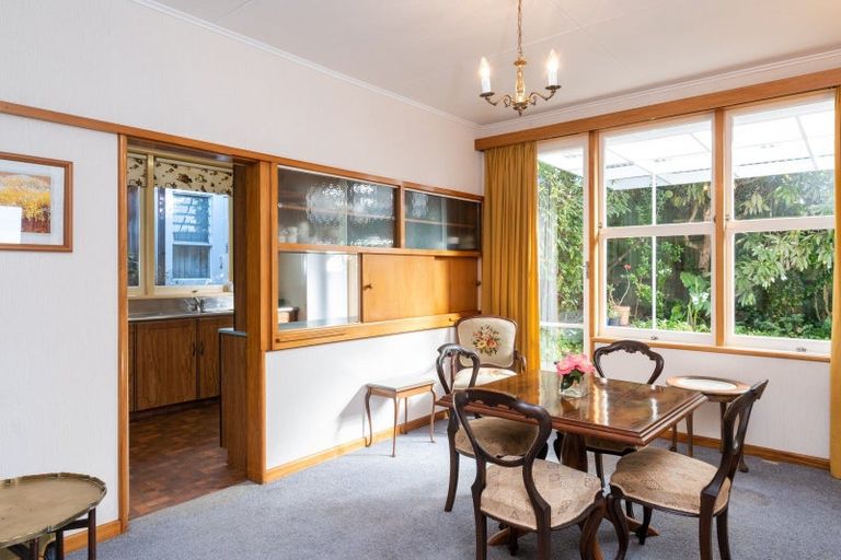 Photo of property in 112 Thompson Road, Bluff Hill, Napier, 4110