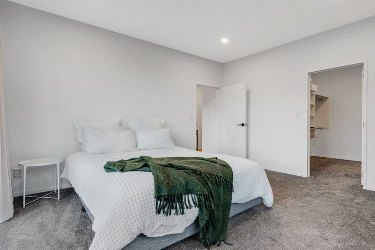 Photo of property in 3 Ropere Street, Kumeu, 0810