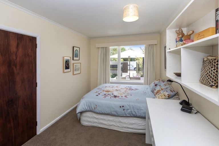 Photo of property in 19 Hudson Street, Bryndwr, Christchurch, 8053