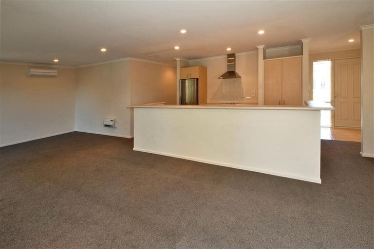 Photo of property in 44 Puhara Avenue, Parklands, Christchurch, 8083