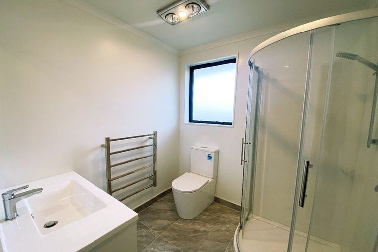 Photo of property in 3/56 Paul Crescent, Fairfield, Hamilton, 3214