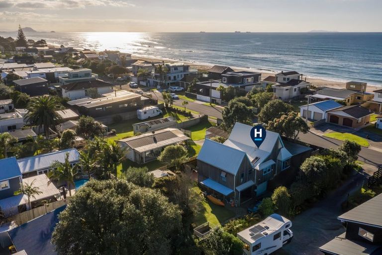 Photo of property in 30 Motiti Road, Papamoa Beach, Papamoa, 3118