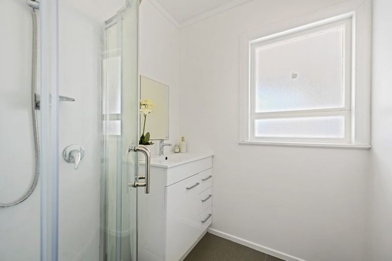 Photo of property in 16 Vardon Road, St Andrews, Hamilton, 3200