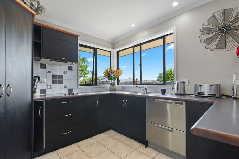 Photo of property in 22 Wentworth Drive, Rototuna North, Hamilton, 3210