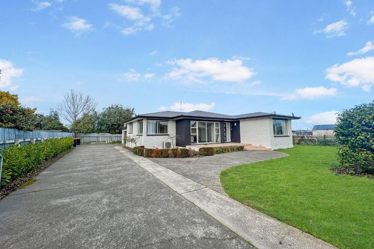 Photo of property in 19 Grange Street, Winton, 9720