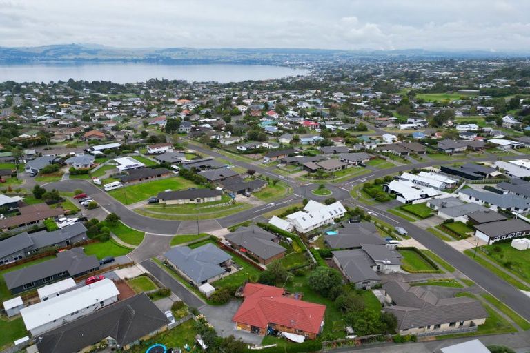 Photo of property in 3 Brompton Close, Richmond Heights, Taupo, 3330