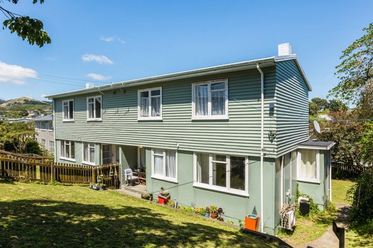 Photo of property in 78-80 Hereford Street, Cannons Creek, Porirua, 5024