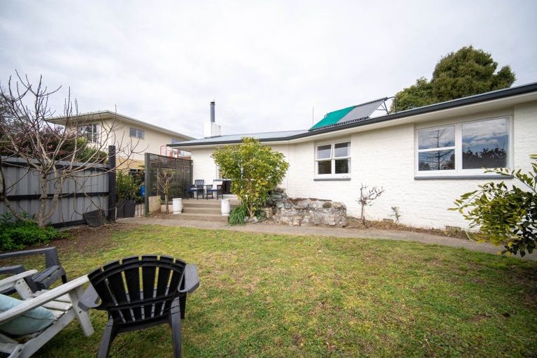 Photo of property in 2 Fairfield Street, Brightwater, 7022