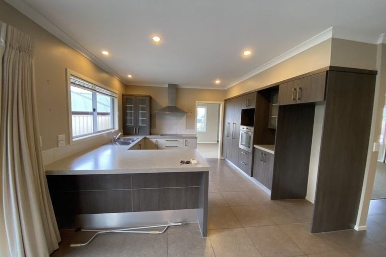 Photo of property in 98 Russell Robertson Drive, Havelock North, 4130