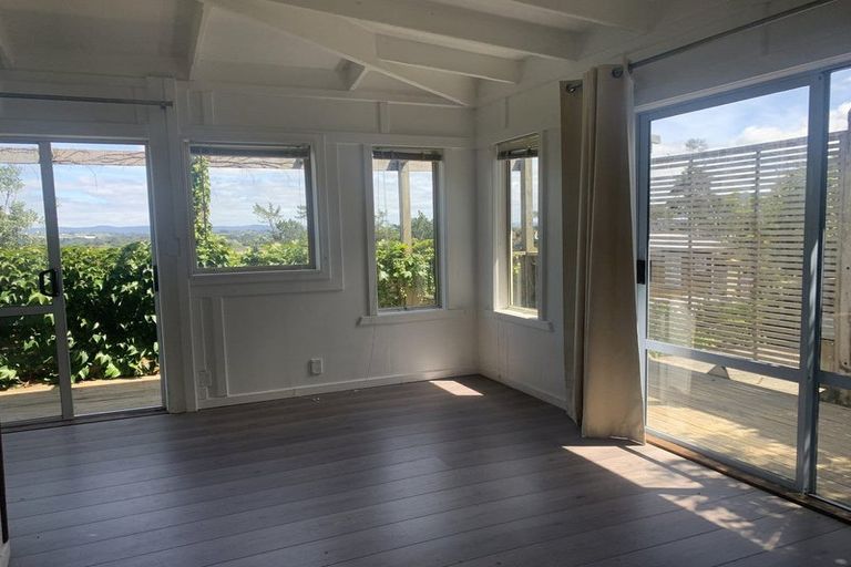 Photo of property in 140 Attwood Road, Paremoremo, Auckland, 0632