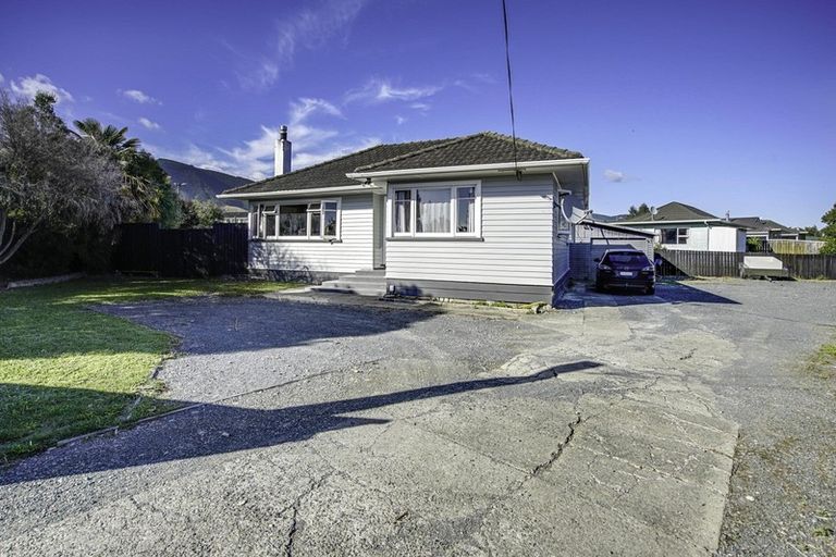 Photo of property in 25 Palm Avenue, Stoke, Nelson, 7011