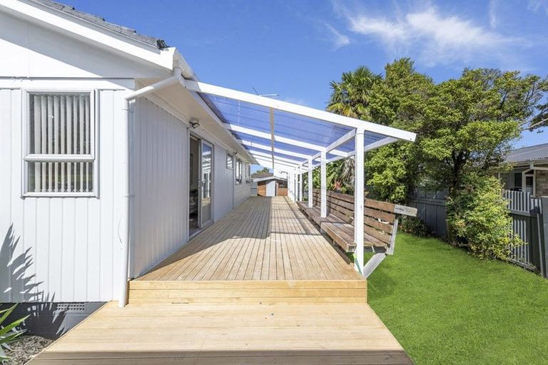 Photo of property in 118 Rowandale Avenue, Manurewa, Auckland, 2102