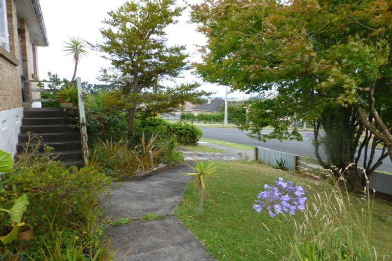 Photo of property in 6 Te Wheoro Street, Meremere, Mercer, 2474