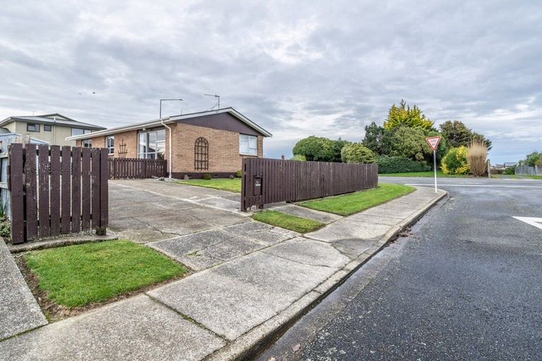 Photo of property in 66 Wye Street, Newfield, Invercargill, 9812