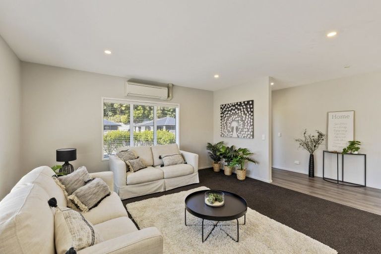 Photo of property in 7 Frederick Place, Whalers Gate, New Plymouth, 4310