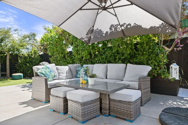 Photo of property in 84 Metehau Street, Marshland, Christchurch, 8083