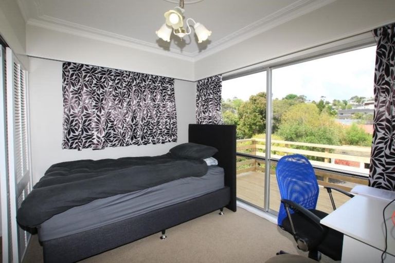 Photo of property in 3 Derwent Crescent, Titirangi, Auckland, 0604