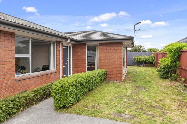 Photo of property in 27a Doreen Street, Aranui, Christchurch, 8061