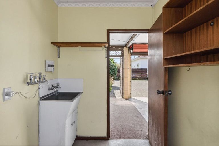 Photo of property in 9b Wellington Street, Te Hapara, Gisborne, 4010