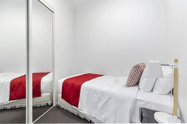 Photo of property in Terrace Garden Apartments, 3b/120 The Terrace, Wellington Central, Wellington, 6011