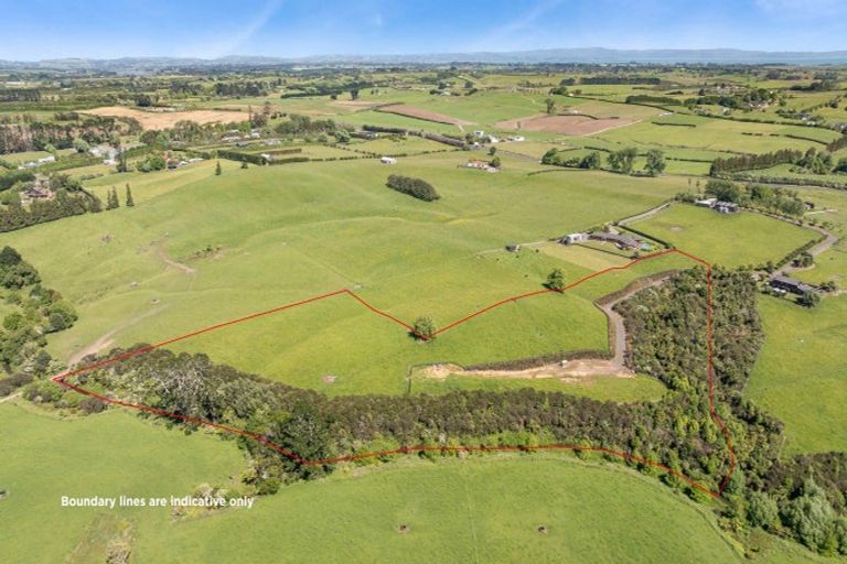 Photo of property in 369 Glenbrook Road, Kingseat, 2679