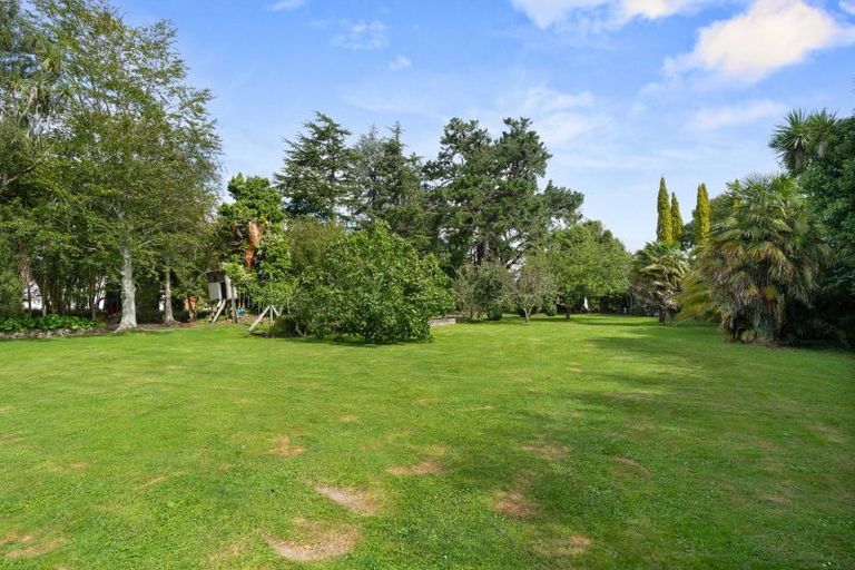 Photo of property in 2481 State Highway 2, Ahikouka, Greytown, 5794