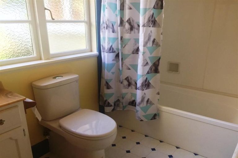 Photo of property in 28 View Road, Warkworth, 0910