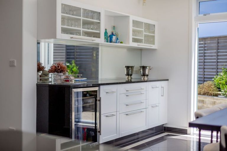 Photo of property in 22 Kahurangi Heights, Aotea, Porirua, 5024