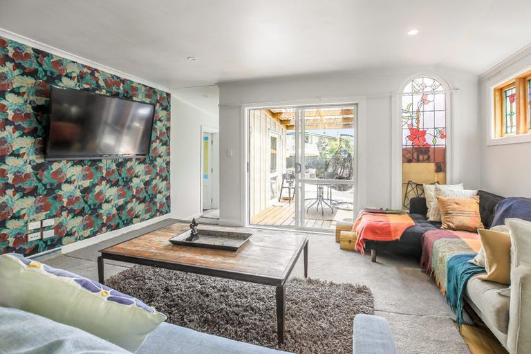 Photo of property in 107 Coromandel Street, Thames, 3500