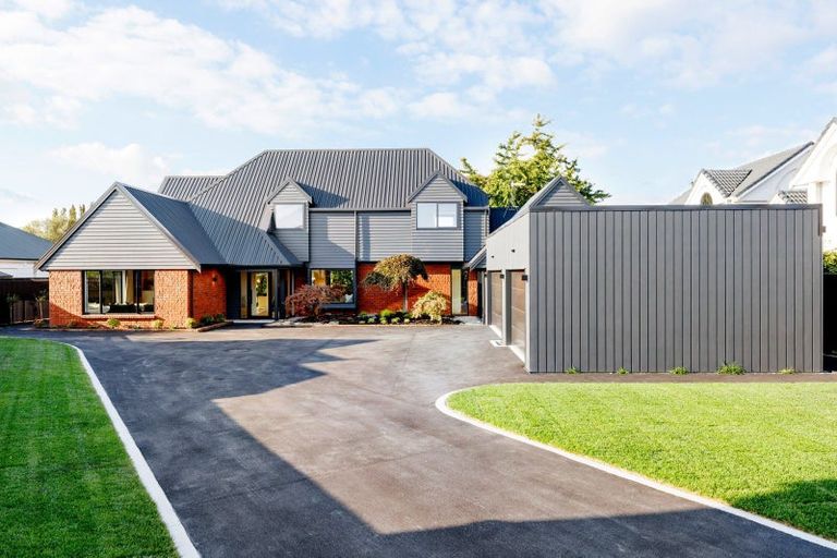 Photo of property in 9 Arcus Street, St Andrews, Hamilton, 3200