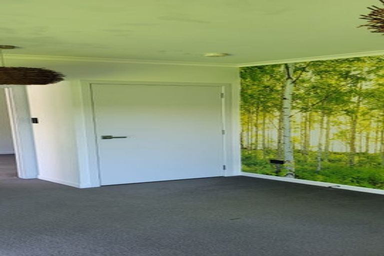 Photo of property in 53 Calvert Road, Lynmouth, New Plymouth, 4310