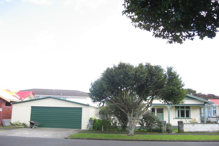 Photo of property in 5 George Street, Lower Vogeltown, New Plymouth, 4310