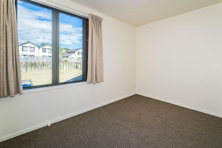 Photo of property in 15/11 The Avenue, Albany, Auckland, 0632