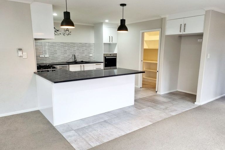 Photo of property in 32 Blackwood Crescent, Glenview, Hamilton, 3206