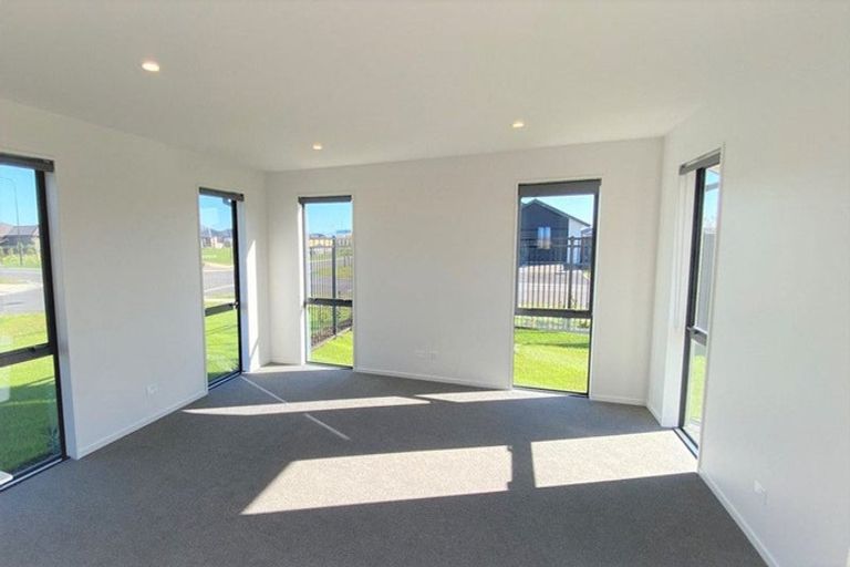 Photo of property in 4 Oriel Way, Rolleston, 7614
