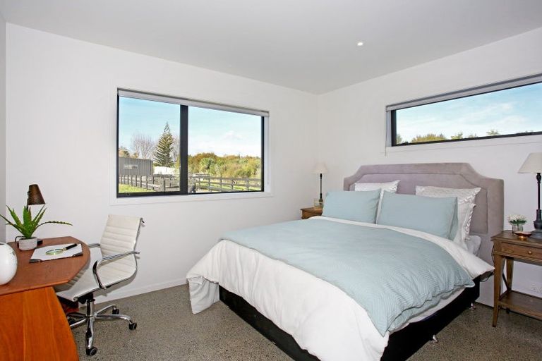 Photo of property in 82b Boyd Road, Clarks Beach, Pukekohe, 2679