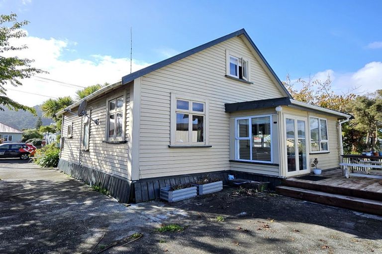 Photo of property in 78 Ward Street, Cobden, Greymouth, 7802