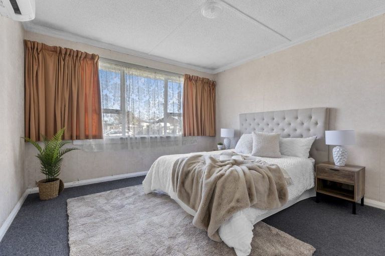 Photo of property in 40 Blake Street, Waitara, 4320