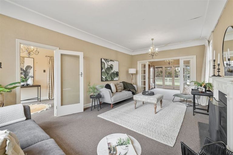 Photo of property in 158 Weston Road, St Albans, Christchurch, 8052
